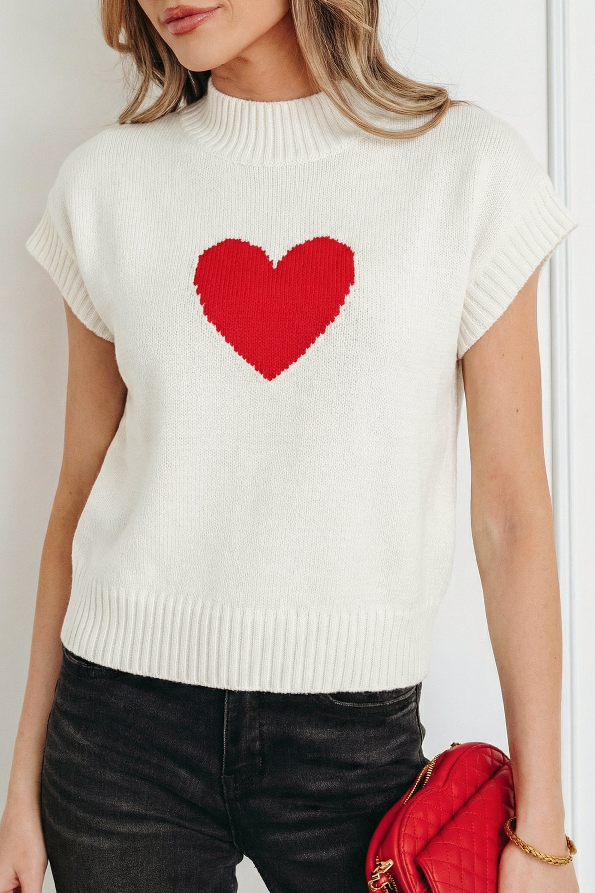 White Valentine Heart Graphic Cropped Short Sleeve Sweater