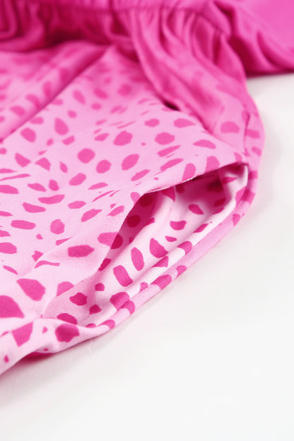 Robe t-shirt décontractée à pois contrastés et poches 