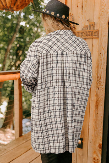 Robe chemise tunique boutonnée à carreaux à rayures blanches grande taille à ourlet brut
