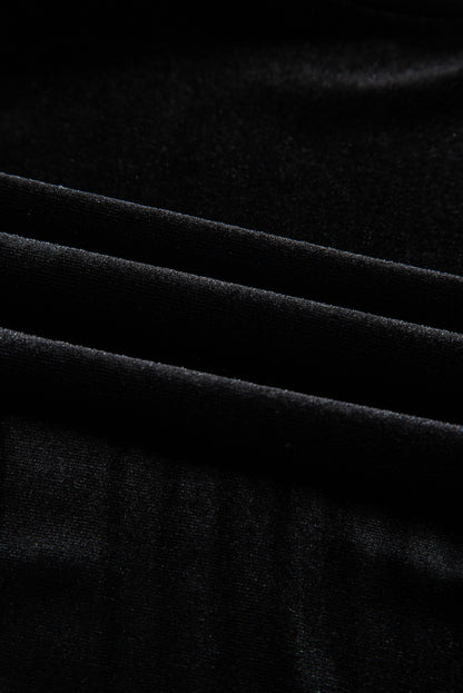 Haut en velours à manches mi-longues et perles noires