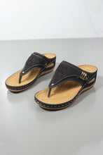 Black Hollow Out Clip Toe Wedge Slippers