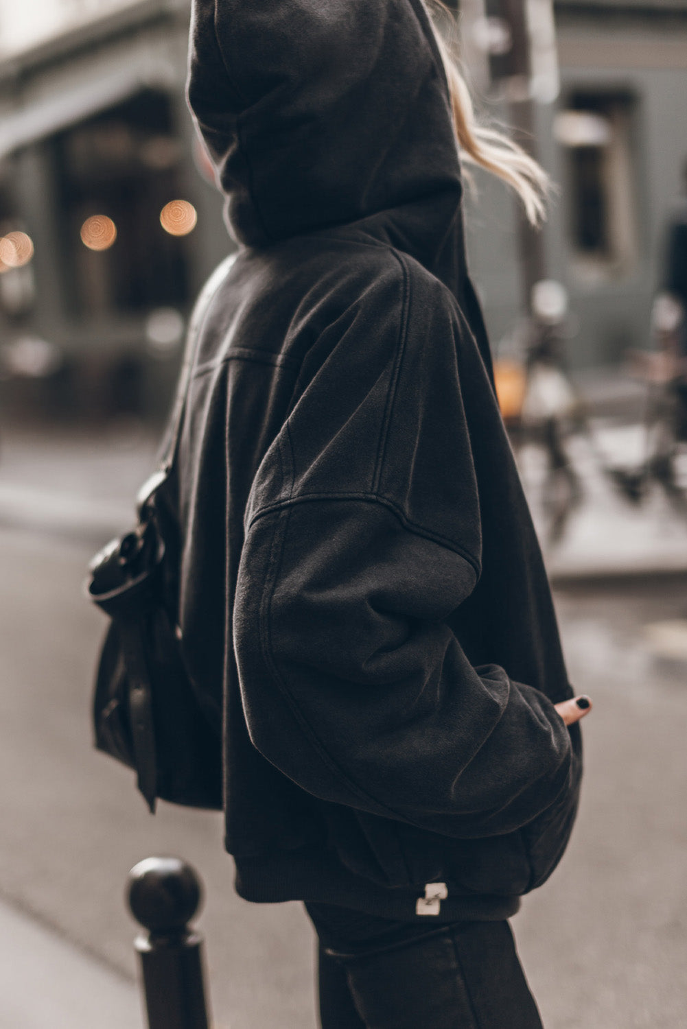 Sweat-shirt à capuche zippé Athleisure en sherpa noir 