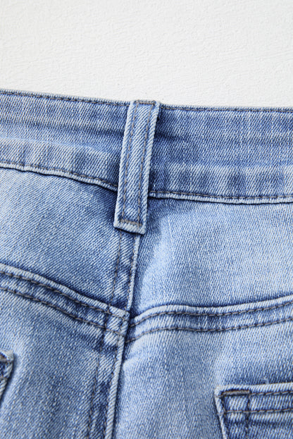 Jean évasé taille haute à ourlet brut et délavage minéral Beau Blue