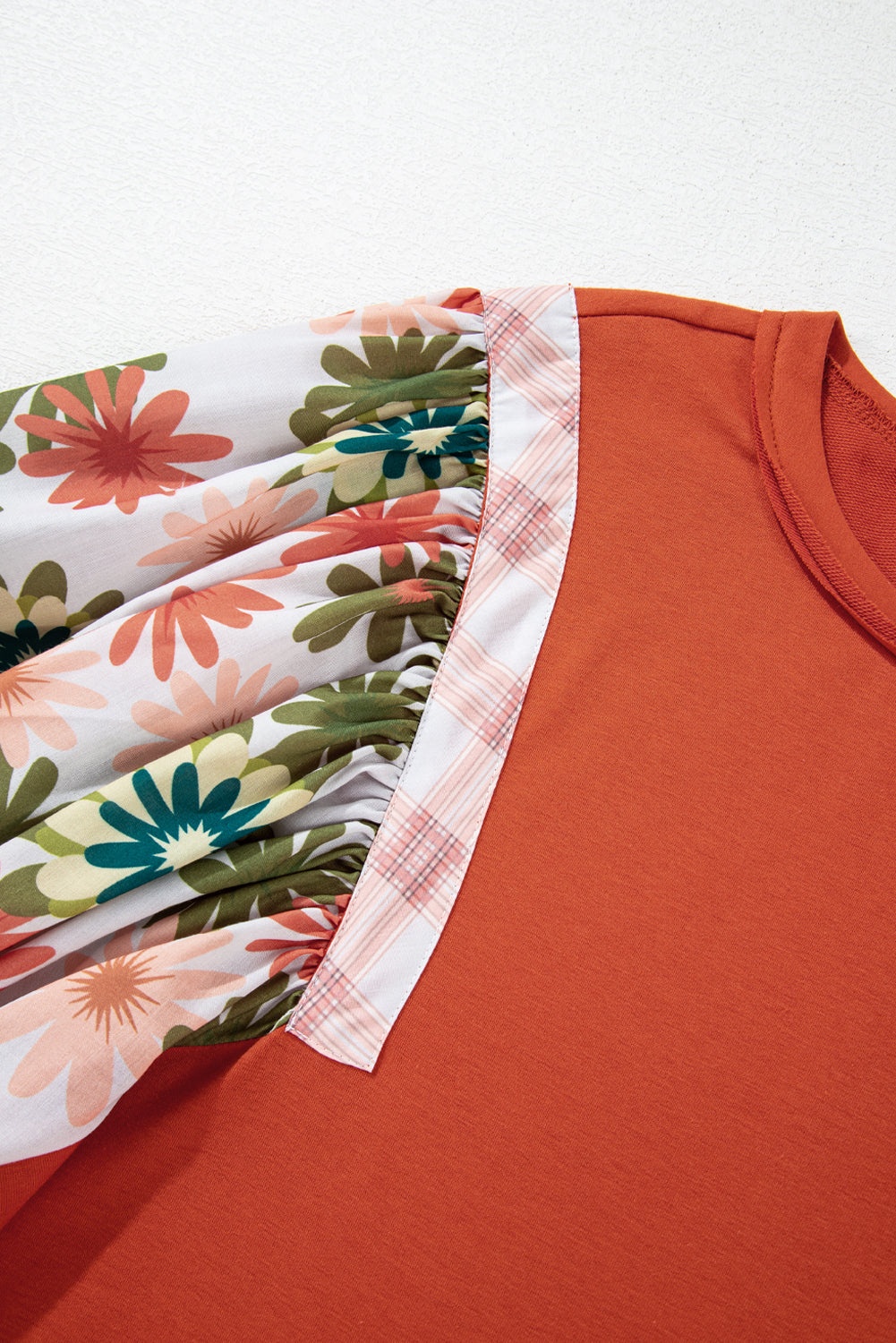 Chemisier à col rond et manches bouffantes à imprimé floral Desert Gold