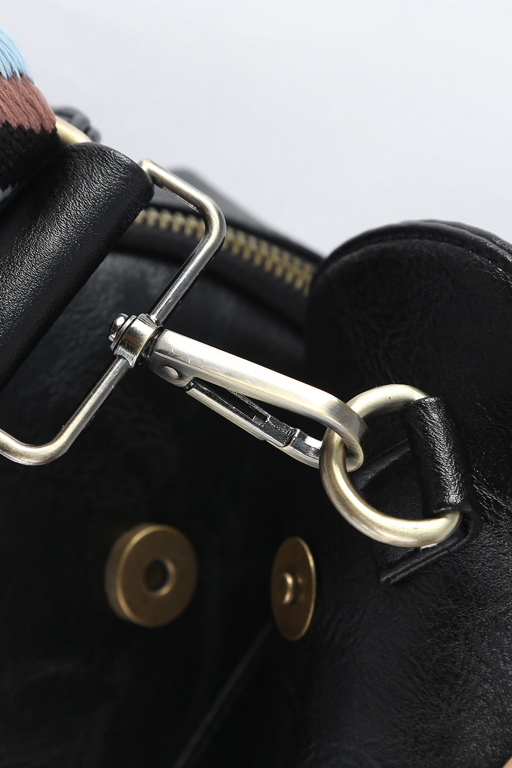 Bolso bandolera de piel sintética con cremallera