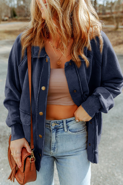 Chaqueta con botones y bolsillo con solapa lavada vintage roja