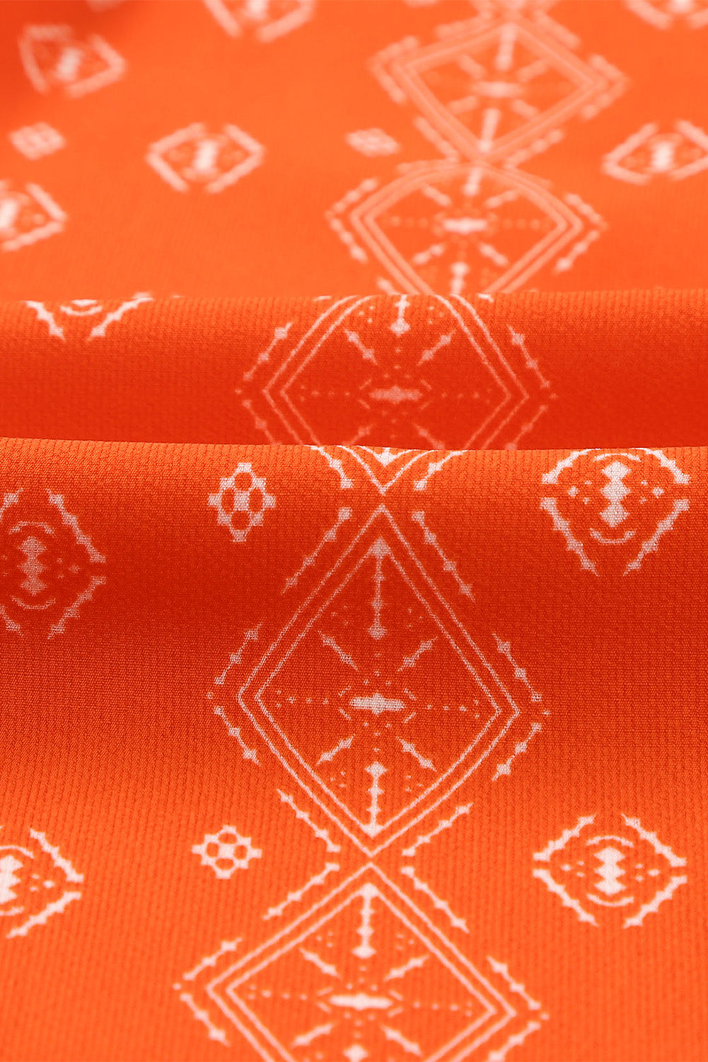 Blusa con botones y cuello en V con estampado floral 