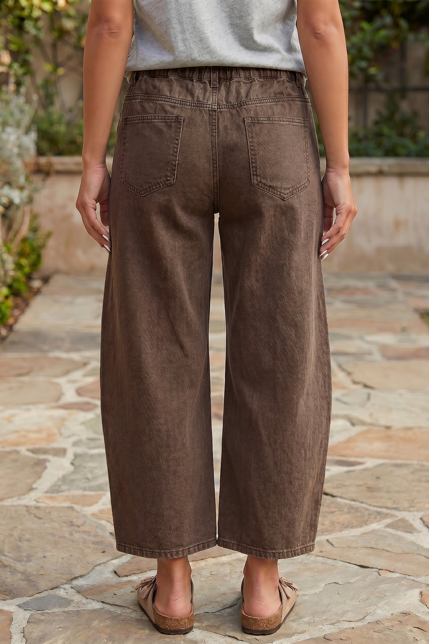 Coffee Solid Color Square Patch Pocket Ankle-length Barrel Jeans