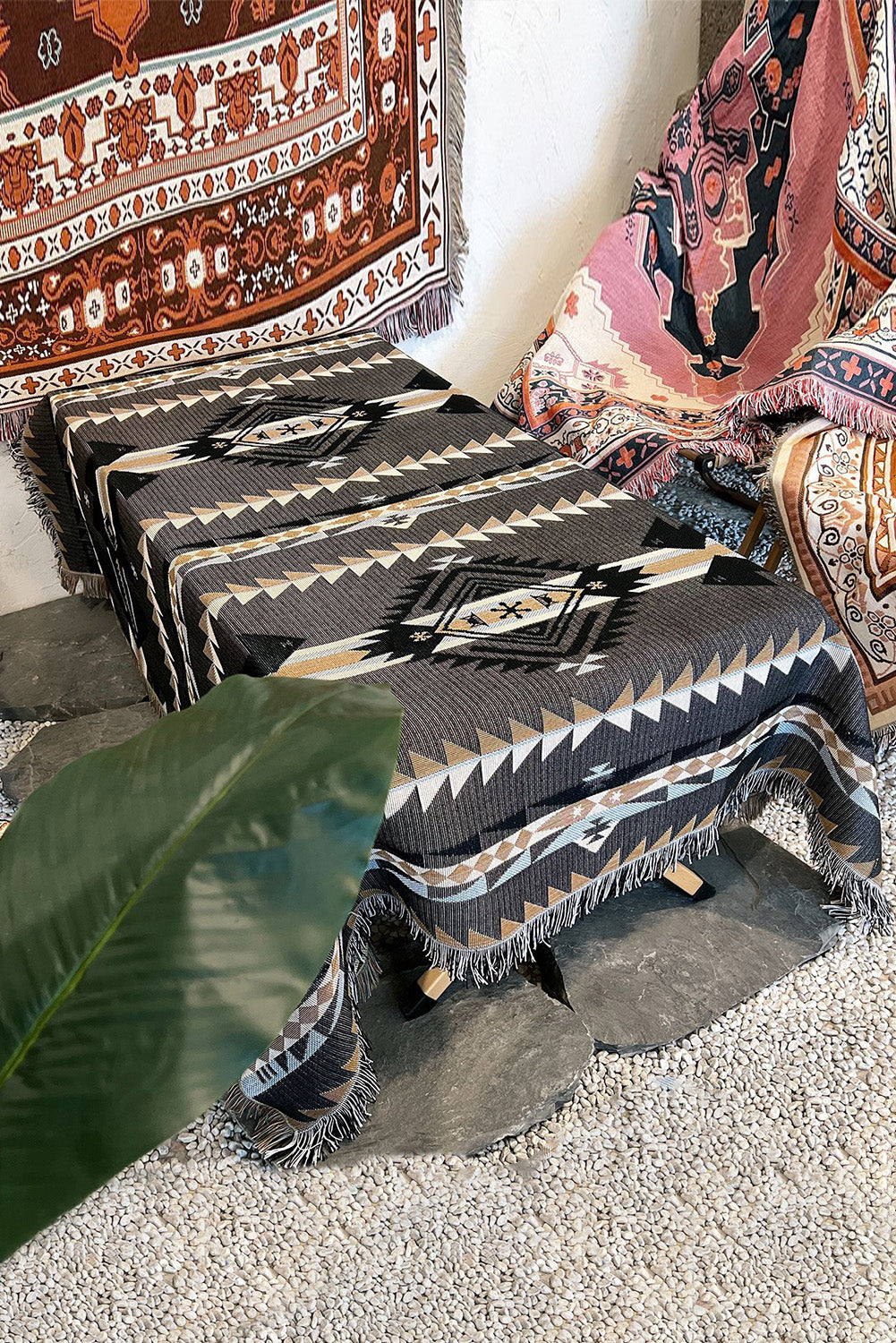 Western Pattern Tasseled Large Blanket