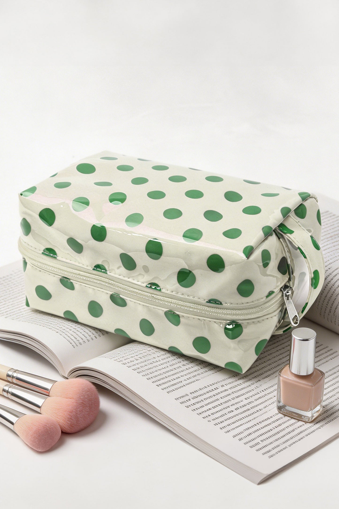 White Durable PVC Polka Dot Makeup Bag