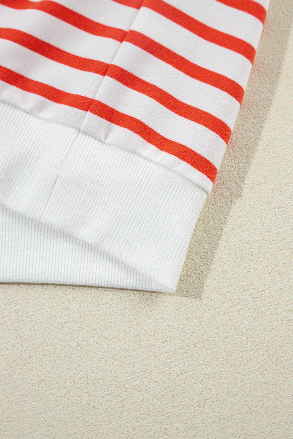 Sweat-shirt ample à rayures orange et épaules tombantes, col ras du cou