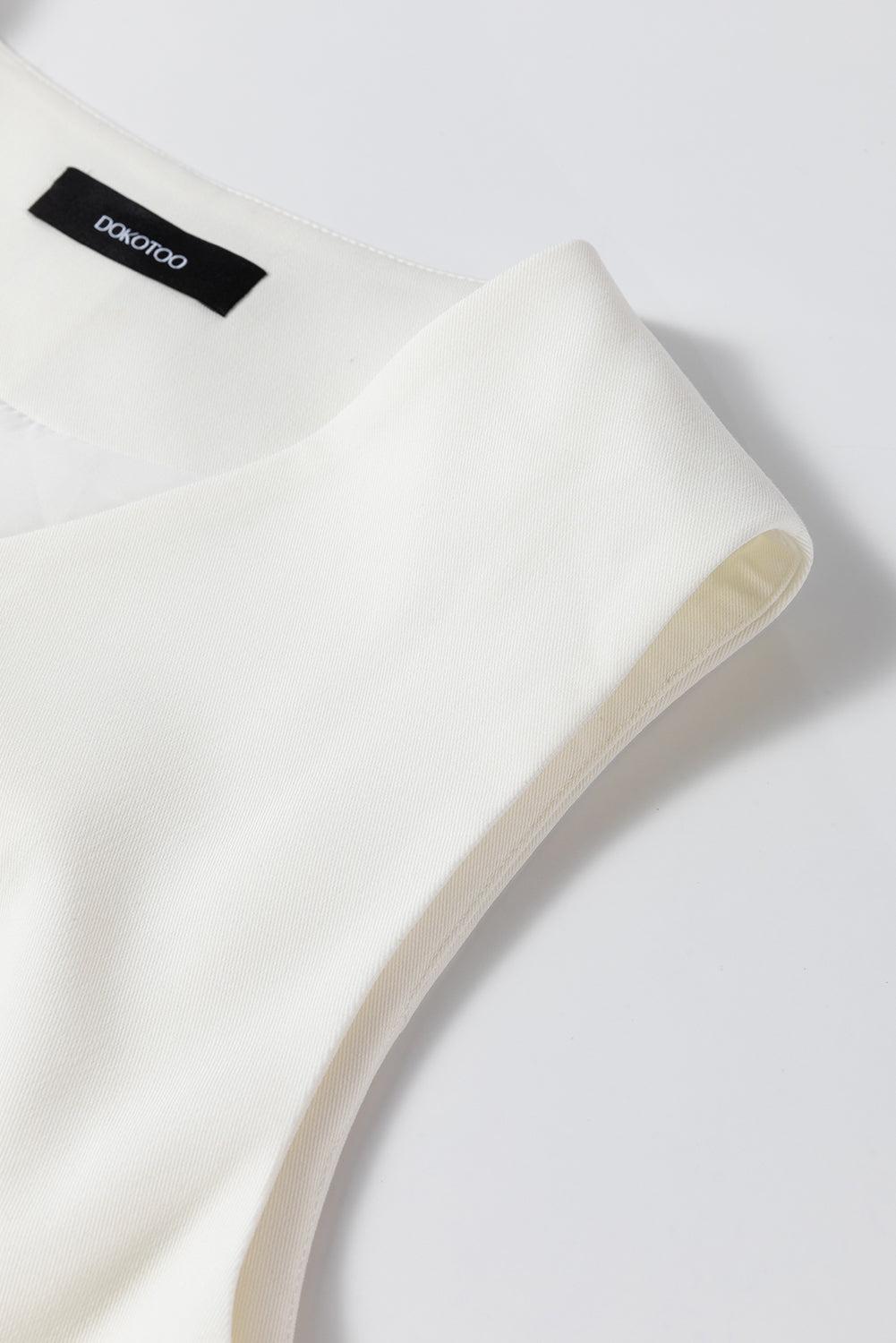 Gilet de costume blanc uni à col en V et boutons