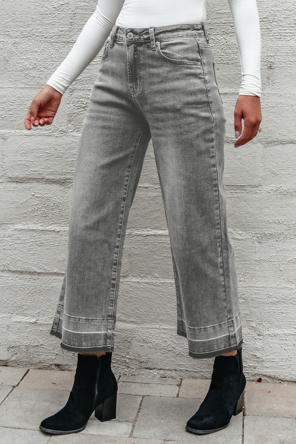 Gray Raw Hem Straight Leg Loose High Waist Jeans
