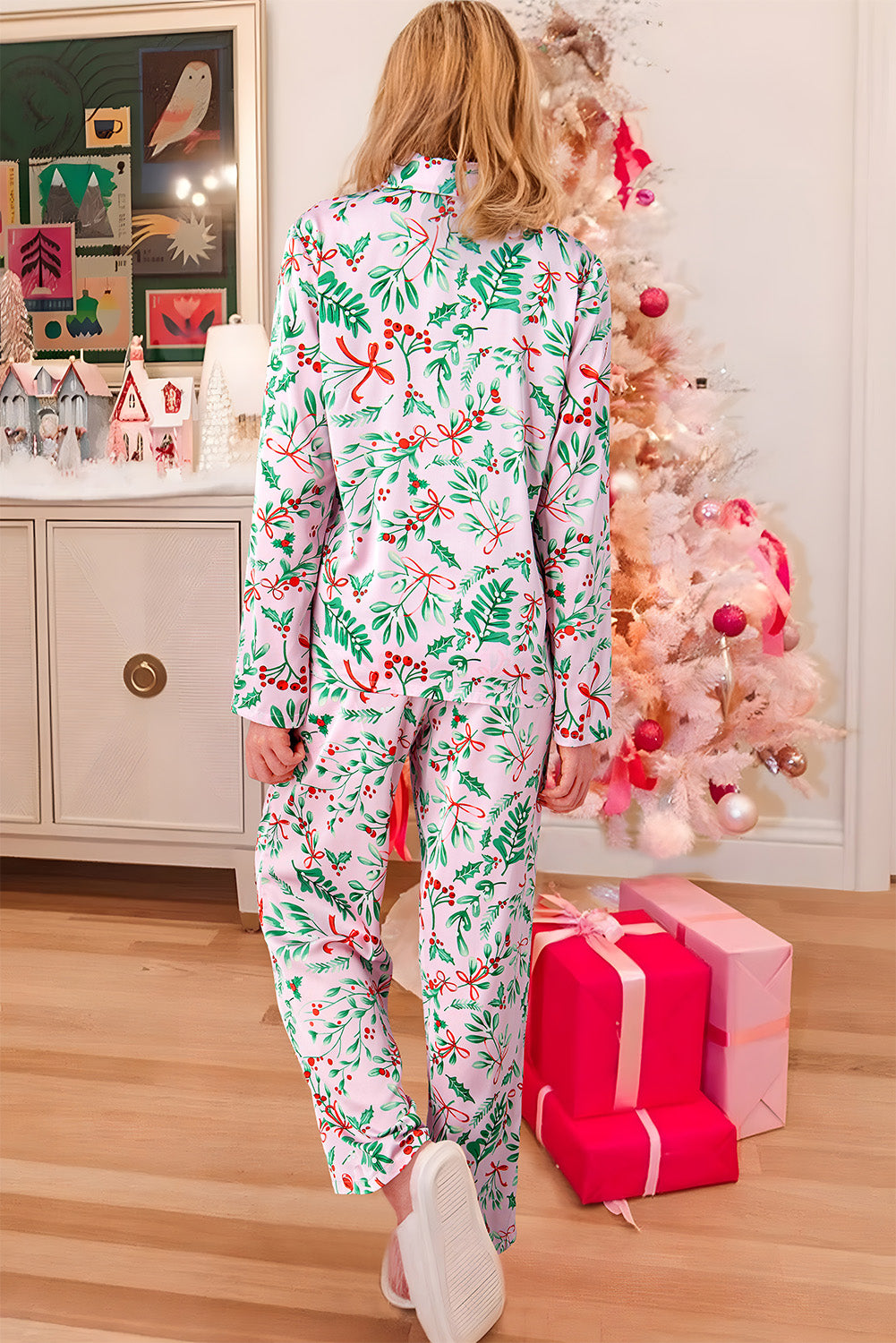 Ensemble de pyjama à manches longues en satin imprimé baies de Noël roses