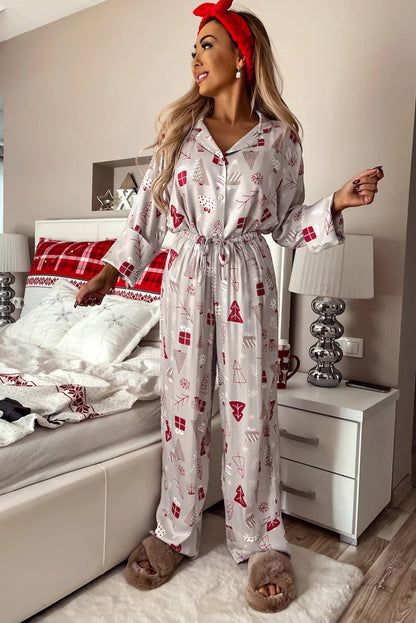 Ensemble pyjama gris clair avec chemise et pantalon imprimés de Noël