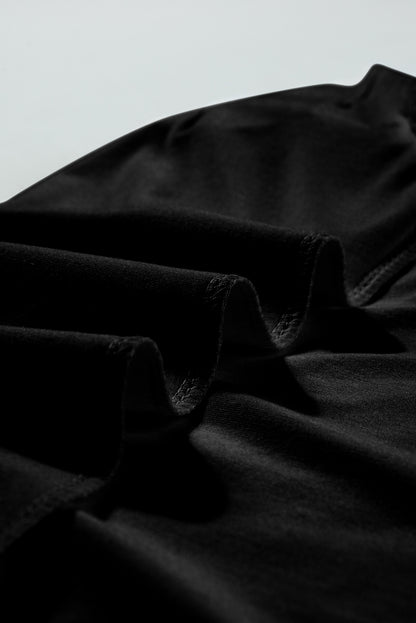 T-shirt à manches raglan en dentelle contrastée avec coutures noires