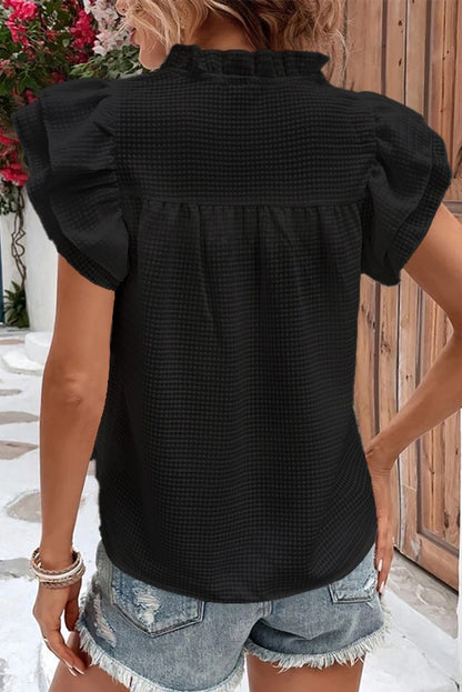 Top con cuello de muesca y manga acampanada con detalle de volantes