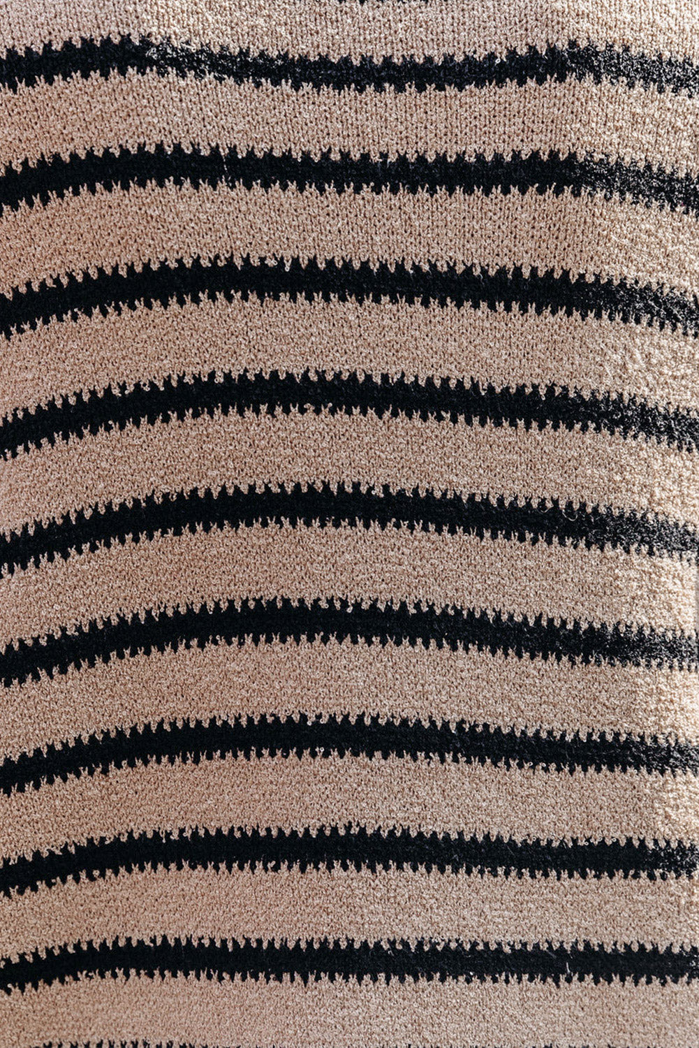 Pull à manches amples et épaules tombantes à imprimé rayé