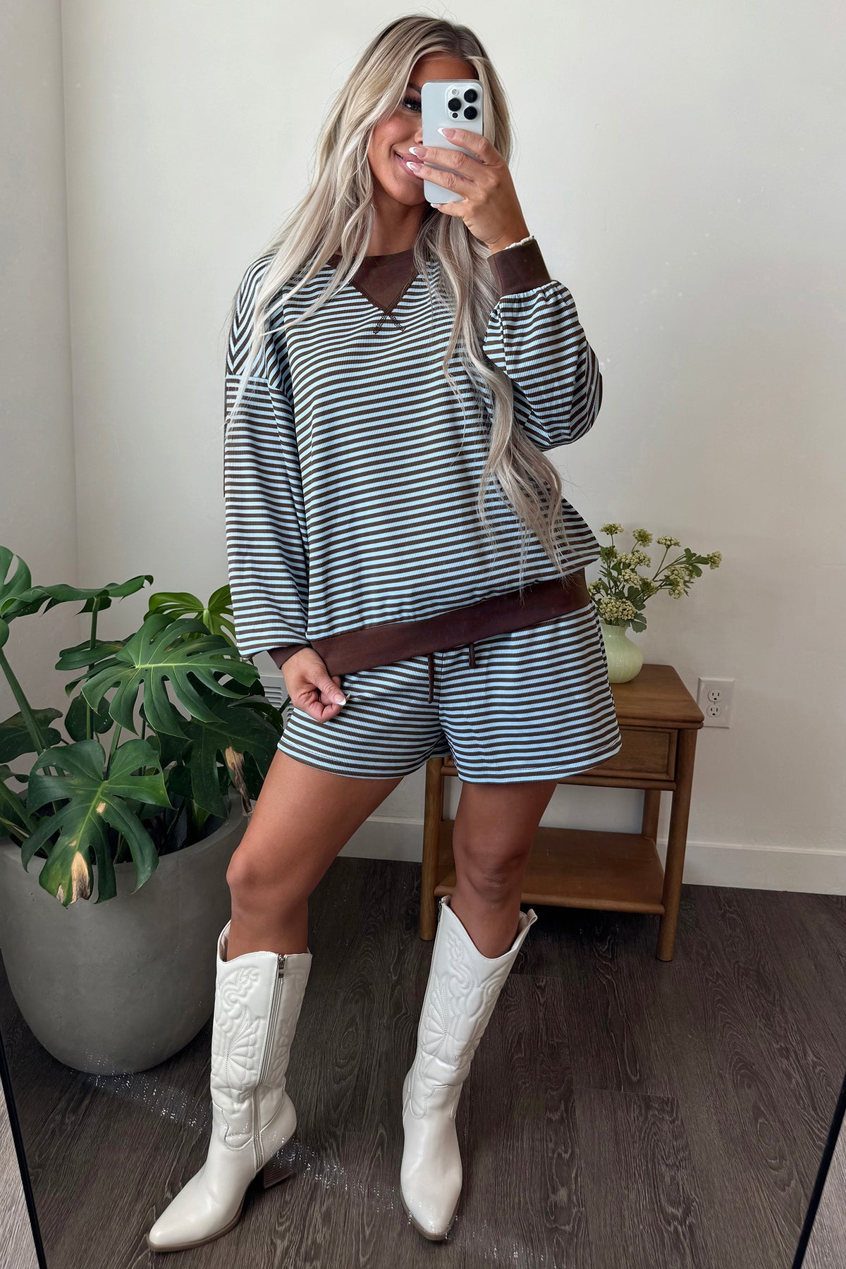 Brown Stripe Oversized Long Sleeve Top Drawstring Loose Shorts 2pcs Set