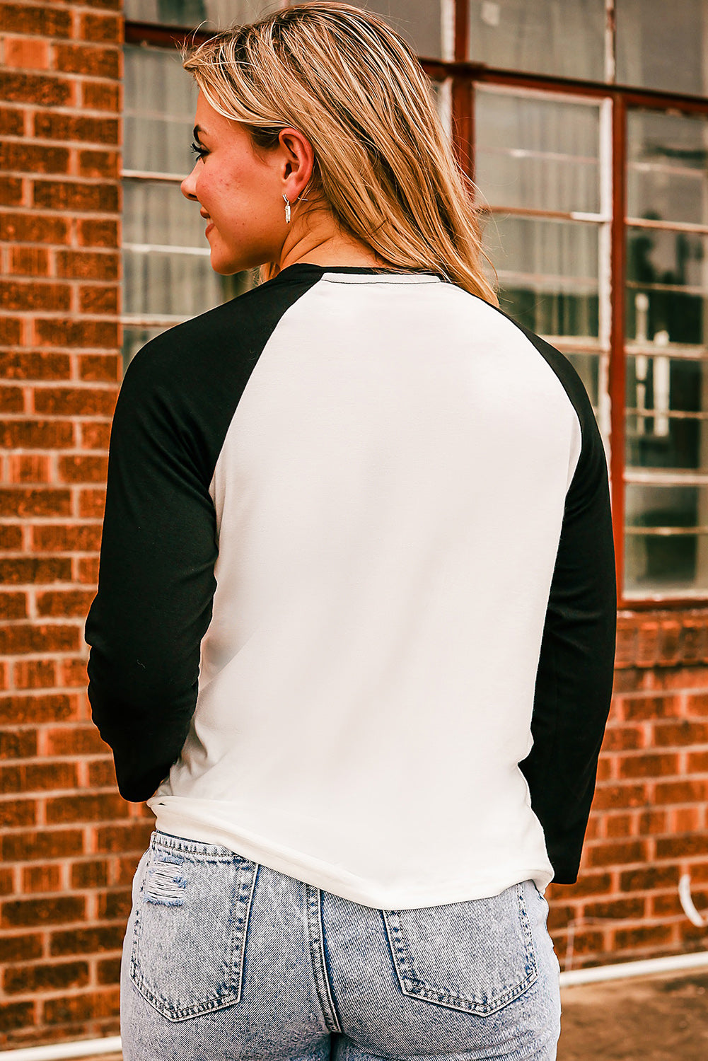 Haut raglan à motif flocons de neige et sapin de Noël