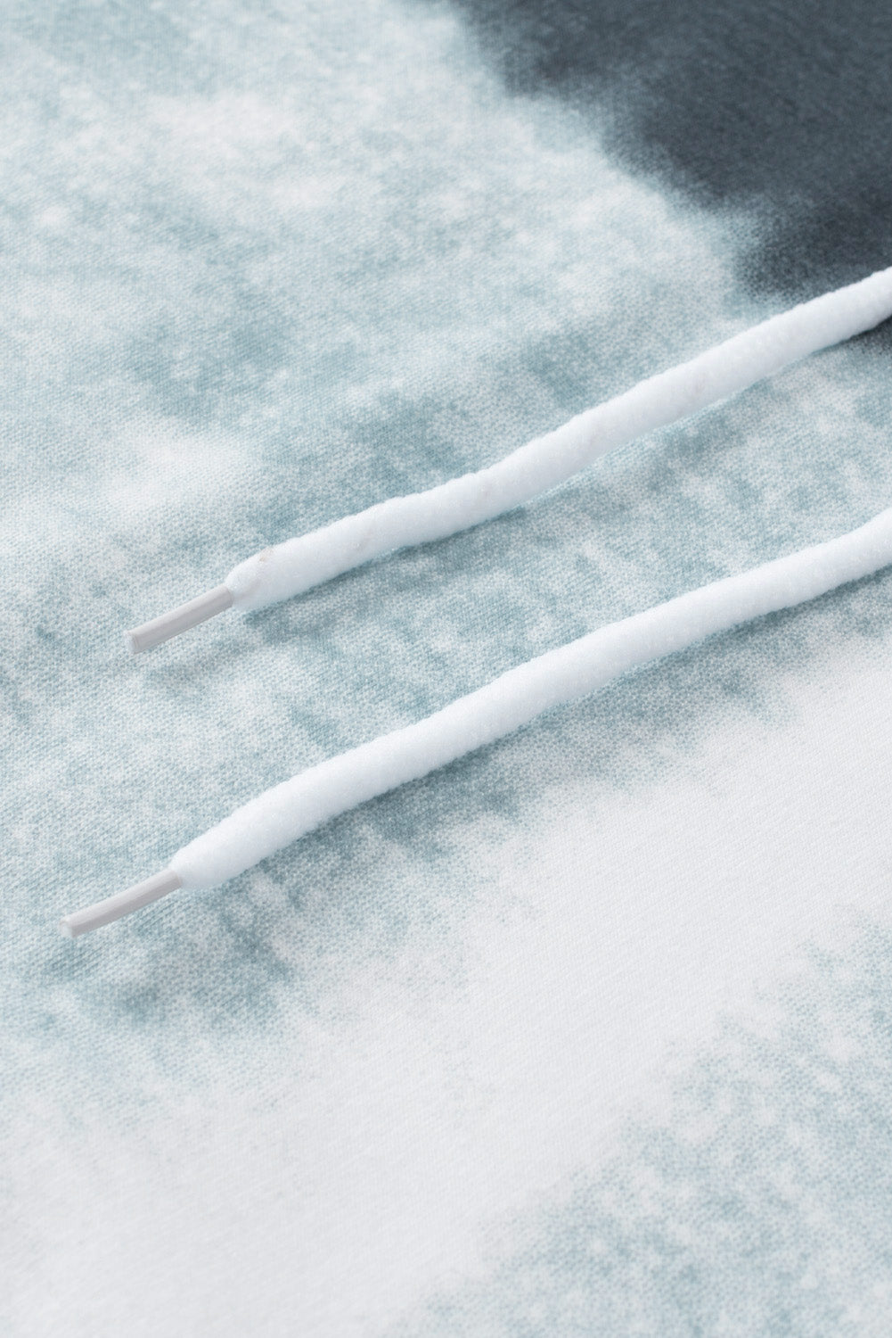 Sudadera con capucha de talla grande con bloques de color degradado azul