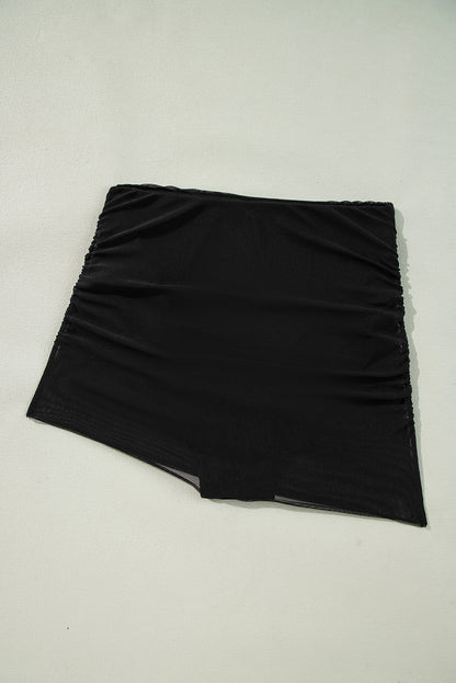 Ensemble haut de bikini asymétrique en maille plissée noire et jupe