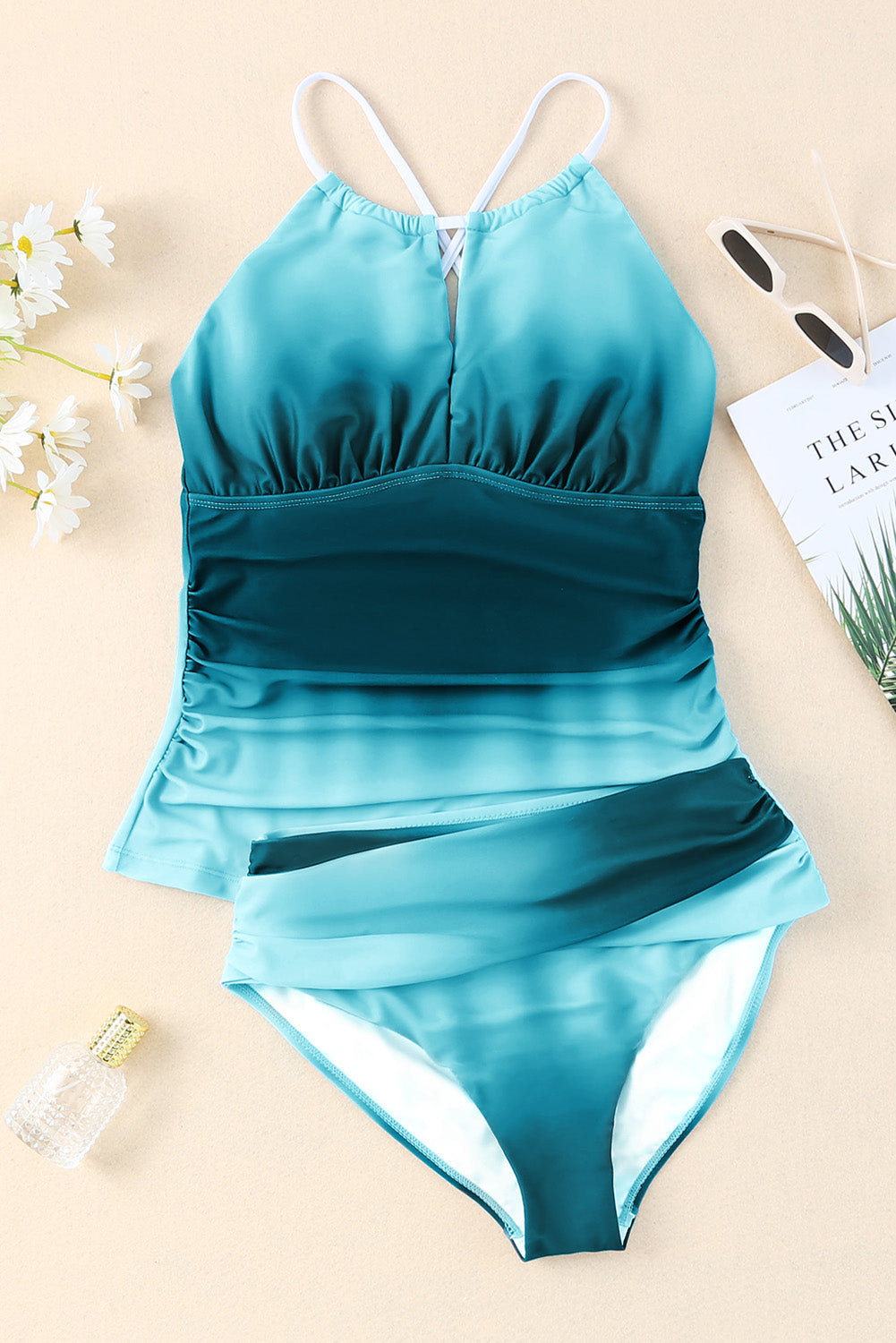 Maillot de bain tankini dos nu Peekaboo à dégradé de couleurs océaniques 