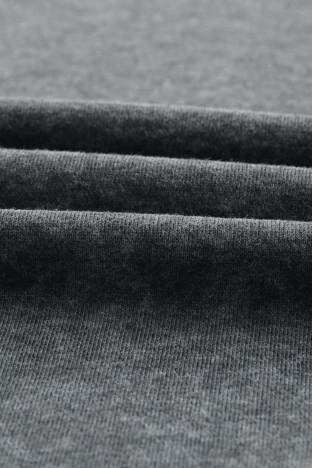 Sweat à capuche gris délavé avec cordon de serrage et poche kangourou