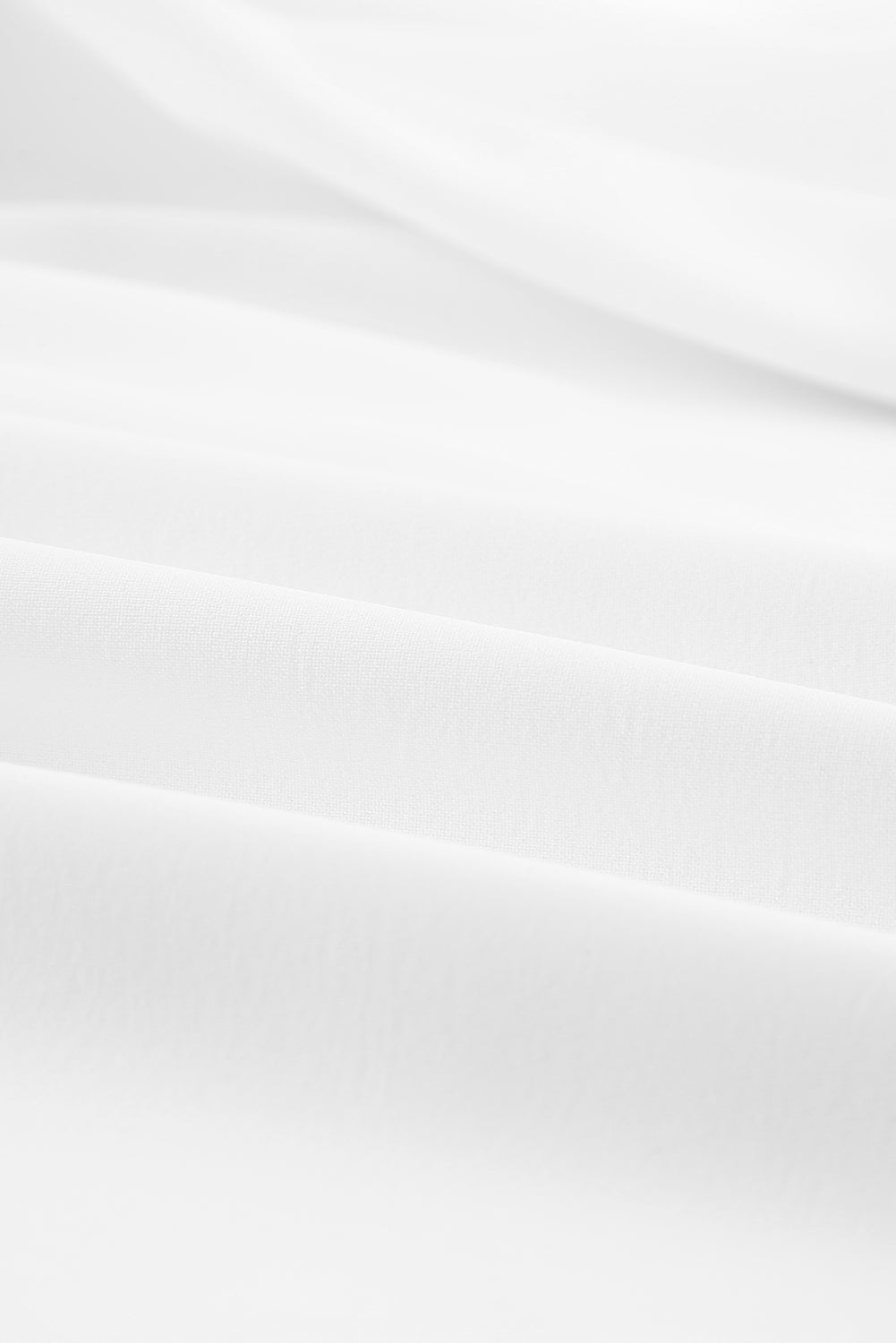 Minivestido asimétrico con cuello cuadrado y media manga 