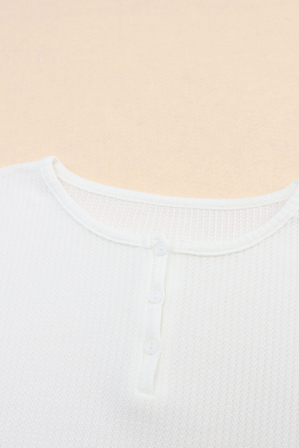 Ensemble de détente en tricot gaufré boutonné à manches longues et short 