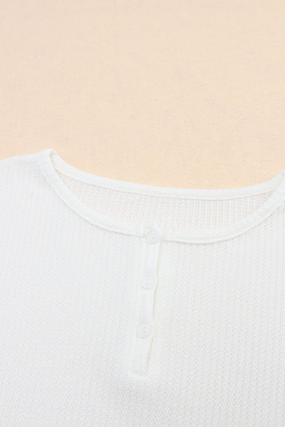 Ensemble de détente en tricot gaufré boutonné à manches longues et short 