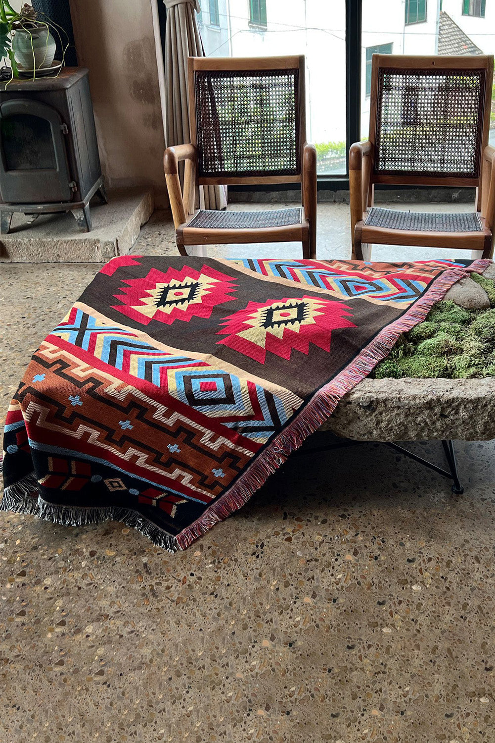 Western Pattern Tasseled Large Blanket