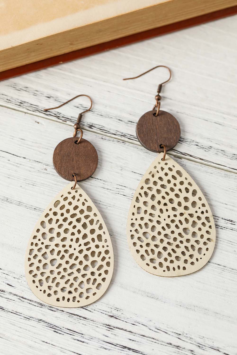 Boucles d'oreilles crochet en forme de goutte d'eau découpée en colorblock