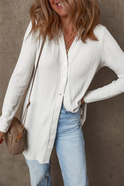 Cardigan tunique boutonné côtelé blanc uni