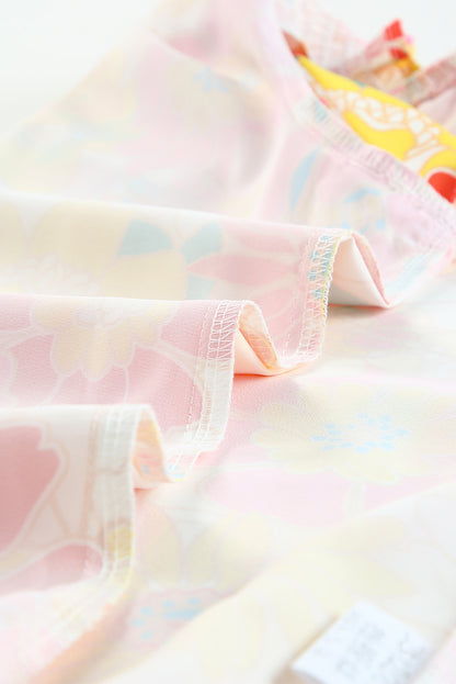 Top floral con mangas acampanadas y cuello levantado multicolor