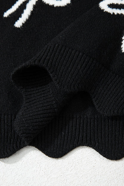 T-shirt noir à imprimé nœud et ourlet festonné