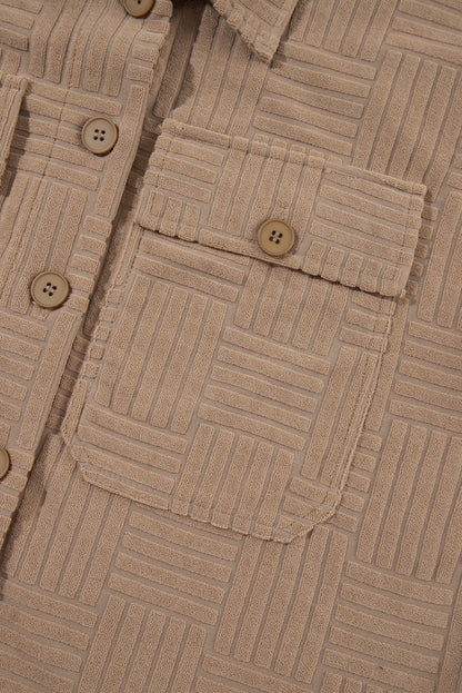 Veste boutonnée texturée kaki foncé avec poche poitrine