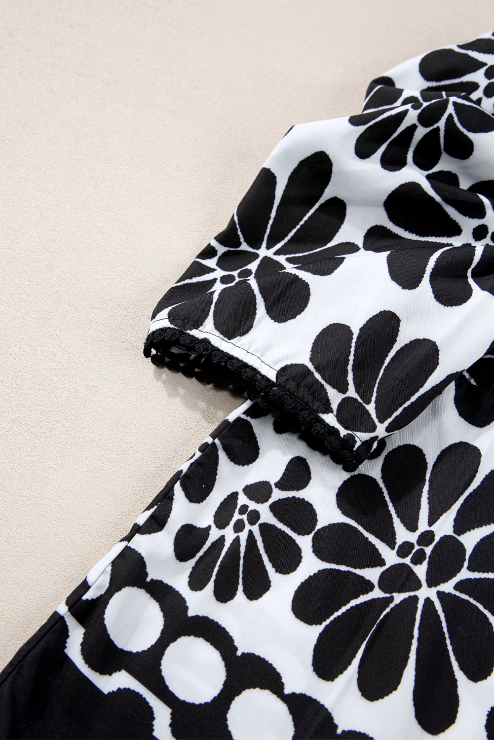 Chemisier noir à manches bouffantes Palermo