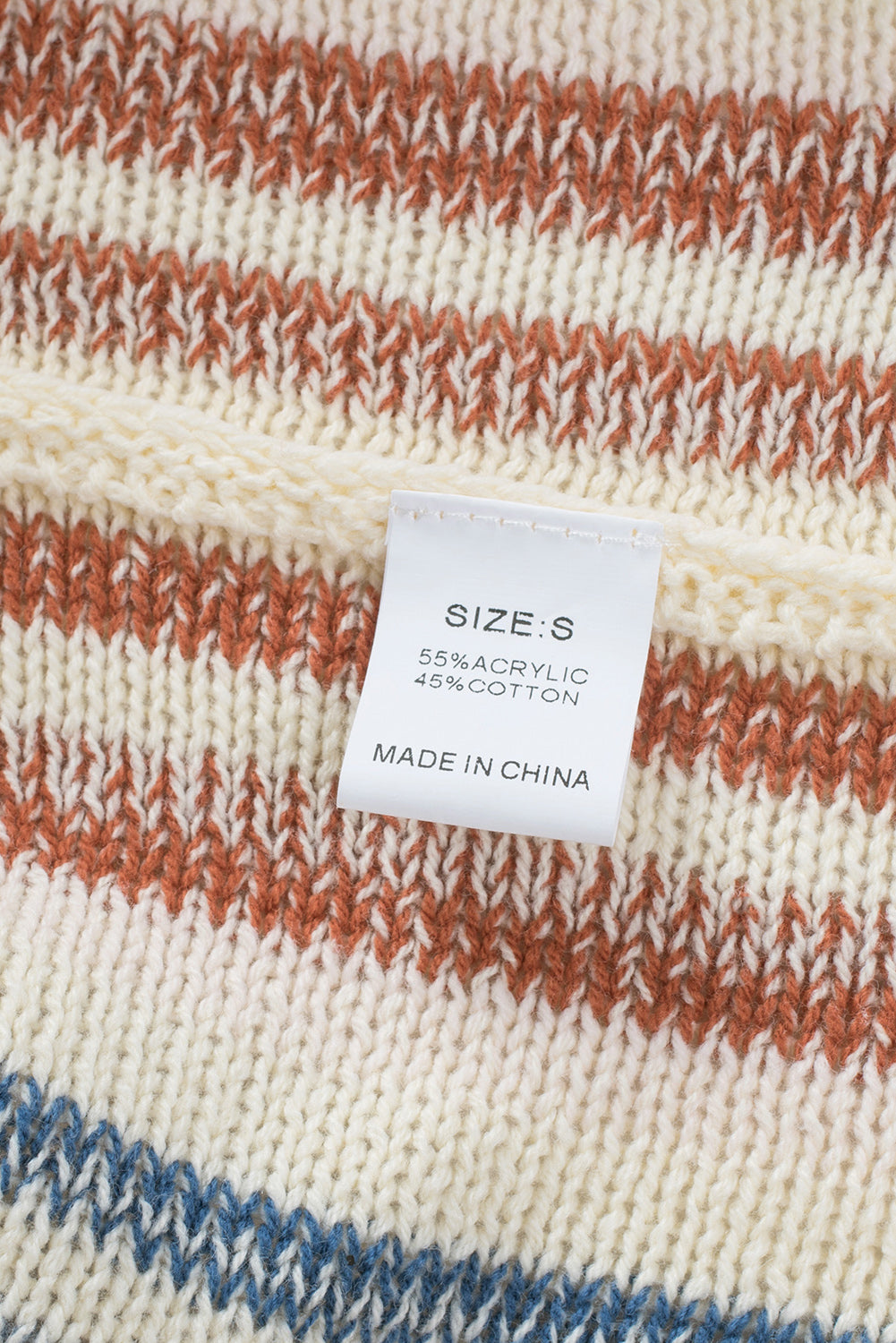 Pull à capuche à rayures multicolores et poche kangourou 