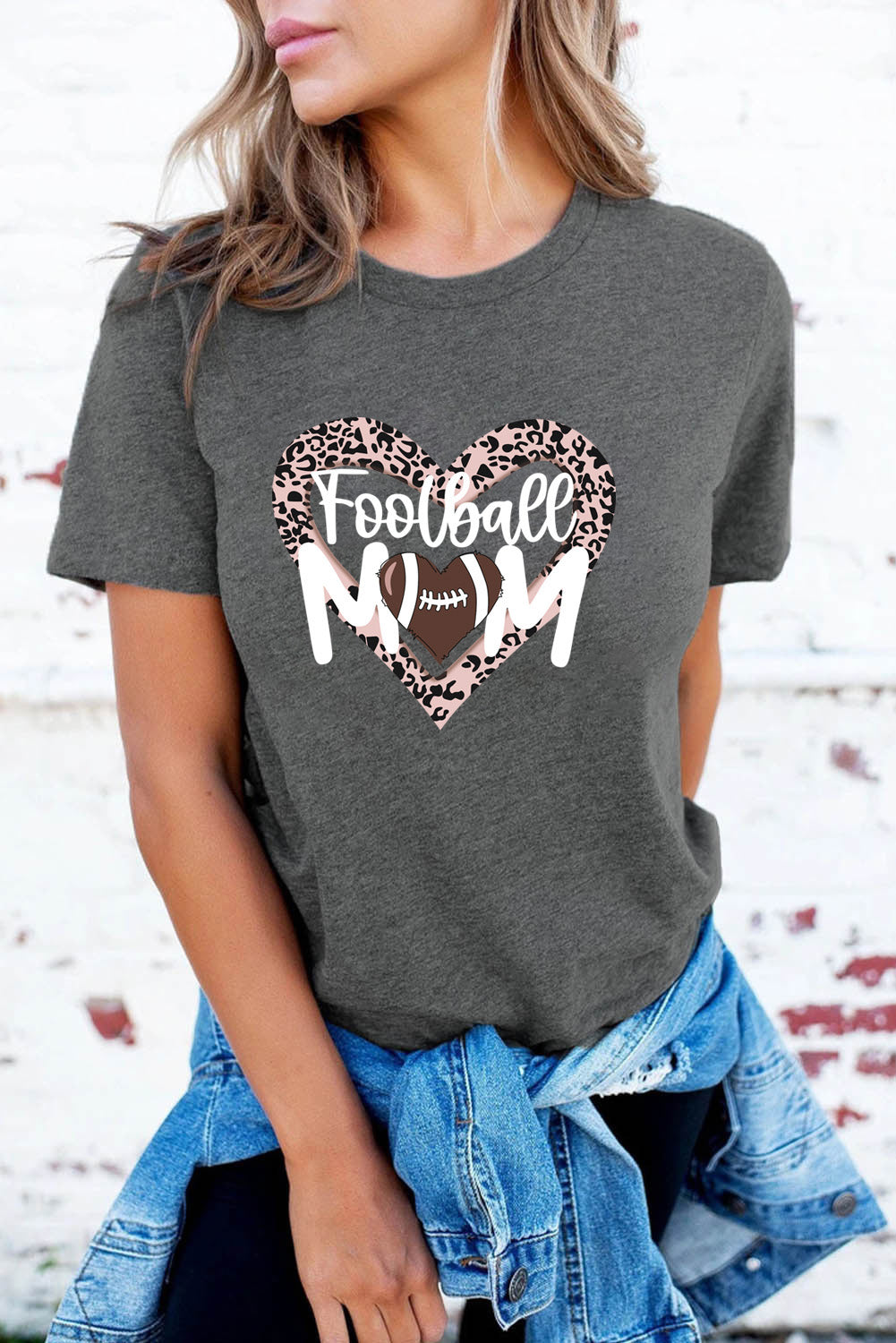 Gray Leopard Heart Shaped Letter Graphic Print T-shirt