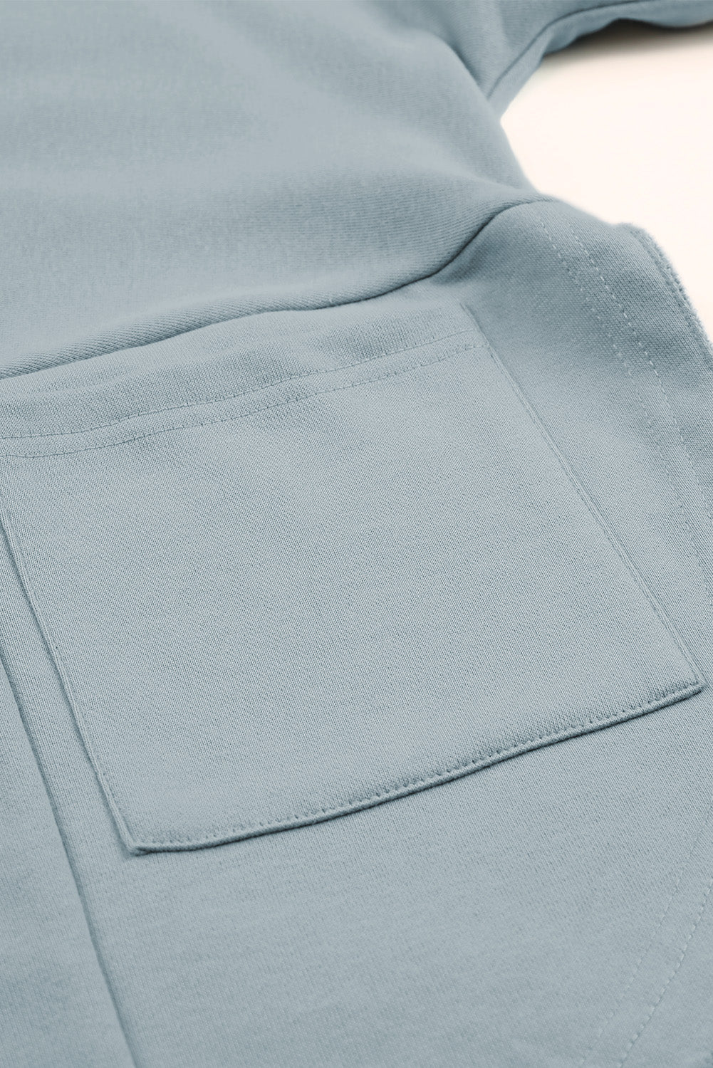 Sweat à capuche Henley surdimensionné avec poches latérales et patchwork de roses