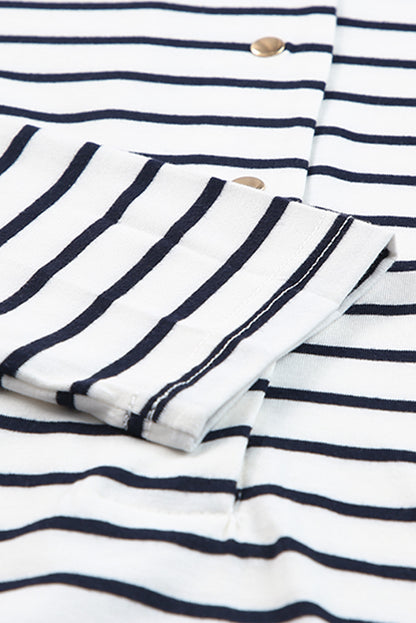 Haut à manches longues boutonné à volants et imprimé rayé