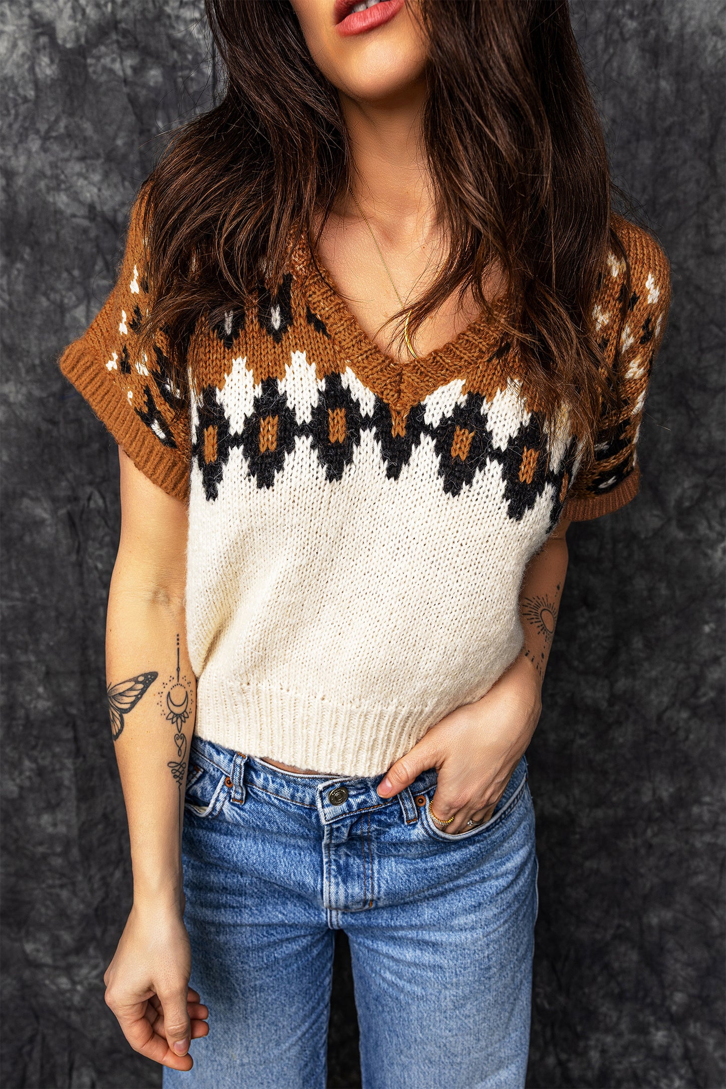 Brown V Neck Short Sleeve Geometric Print Western Style Knit Tee