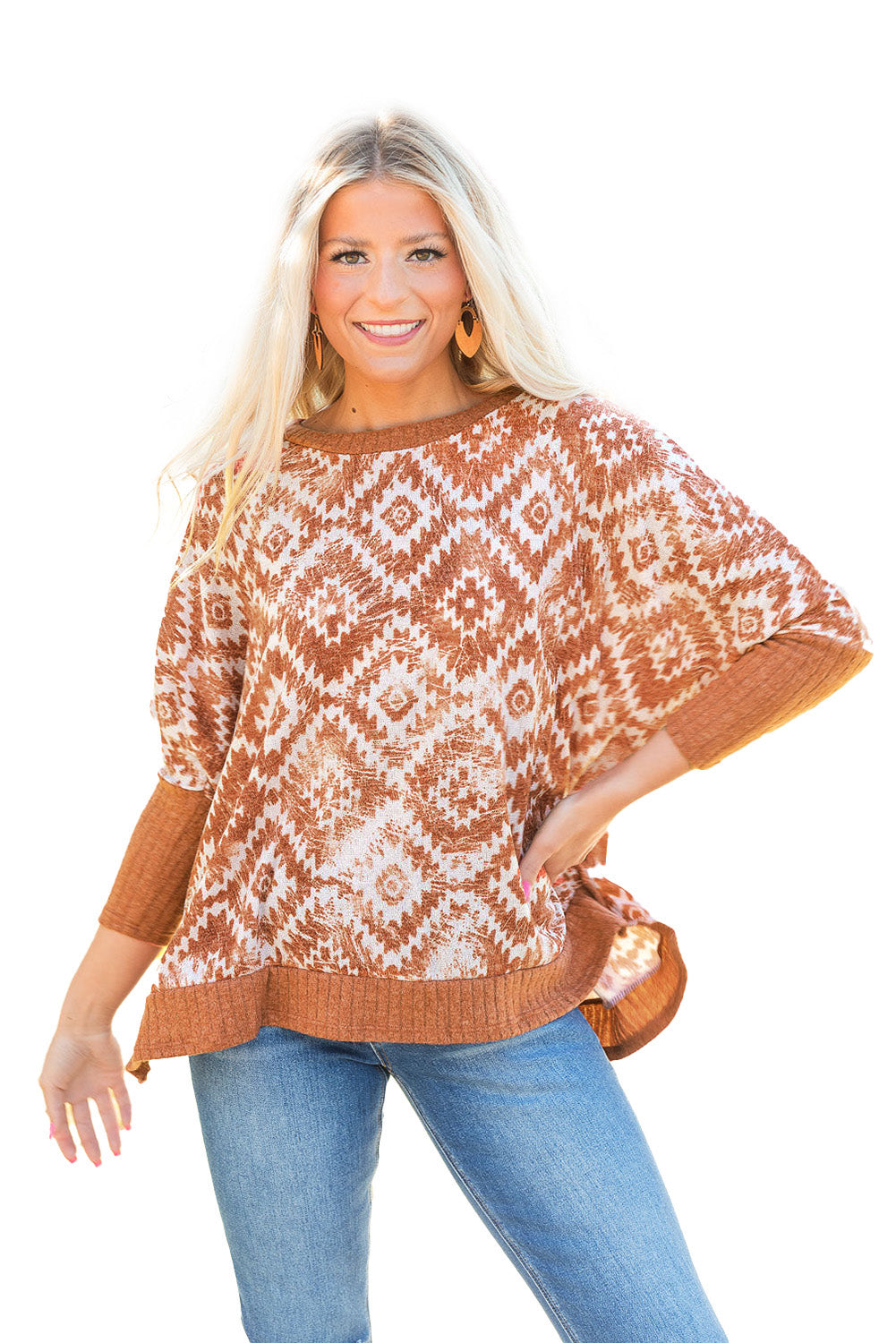 Chemisier blanc à imprimé aztèque et manches évangiles à bordure côtelée 