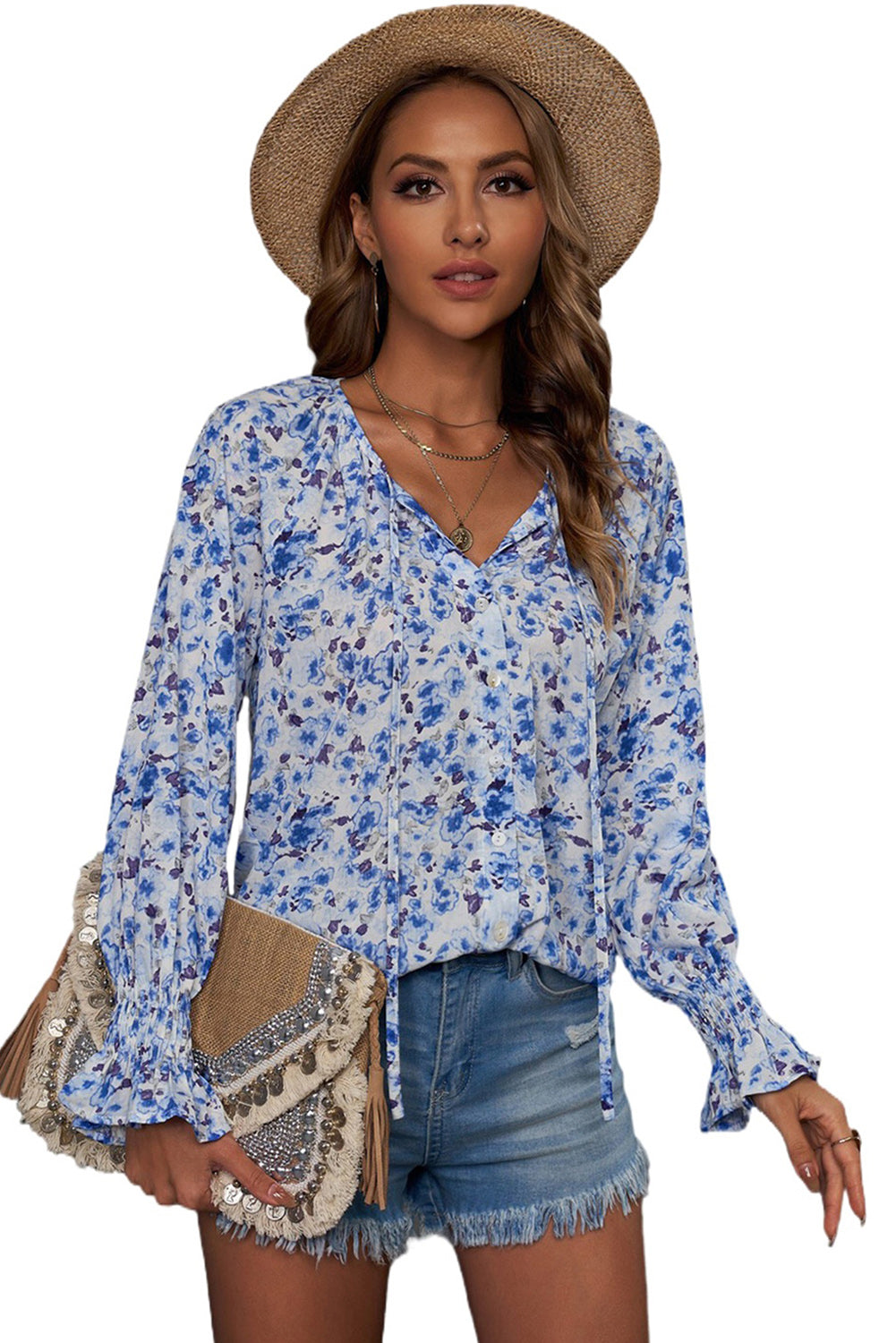 Blusa con botones y cuello en V con estampado floral 