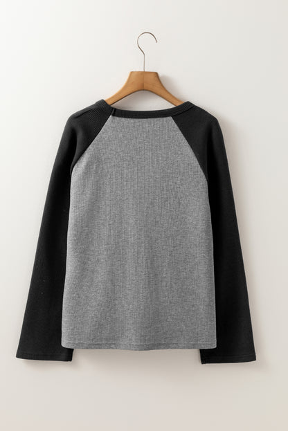 Haut raglan en tricot gaufré à blocs de couleurs et motif étoile