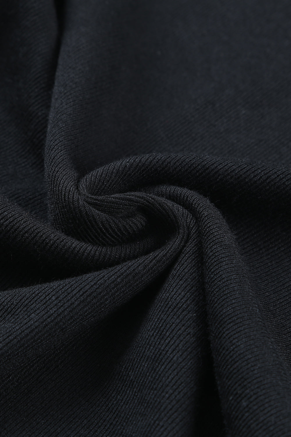 Haut en tricot côtelé à manches volantées et col en U