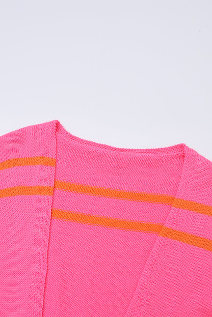 Cardigan boutonné à manches longues et bordure côtelée à rayures beiges