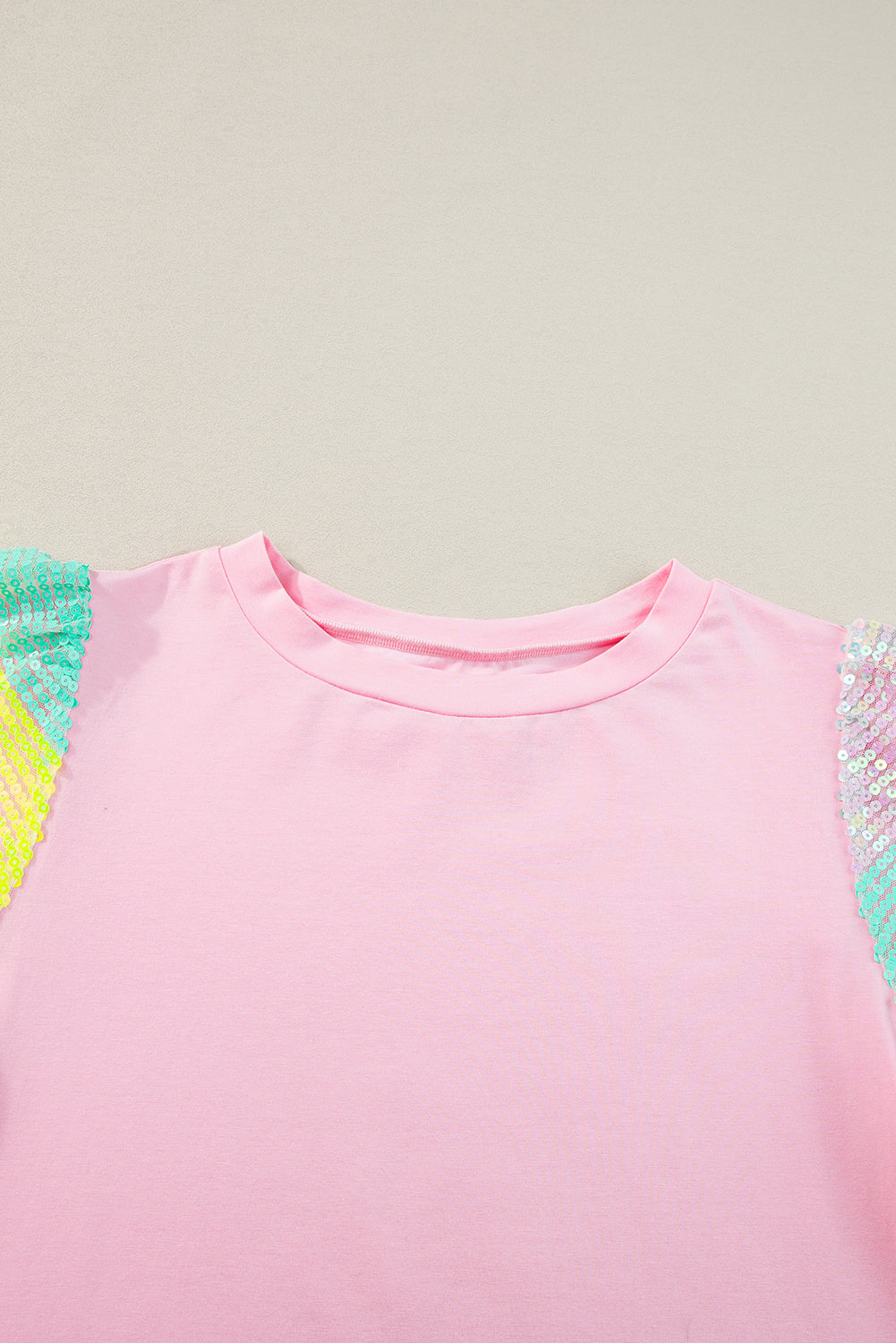 Haut à manches bouffantes rayé à paillettes roses