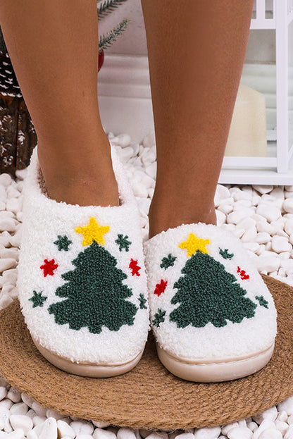 Chaussons blancs à motif sapin de Noël 